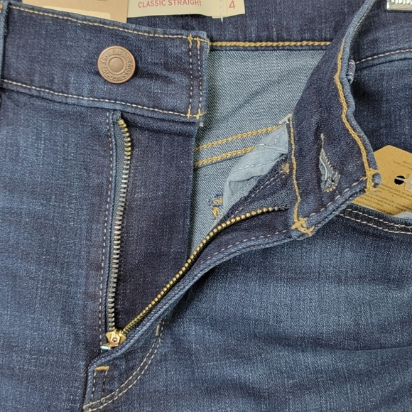 Levi's Classic Straight Fit Mid Rise Dark Wash‎ Denim Blue Jeans Sz 4/27 NEW - Picture 5 of 12